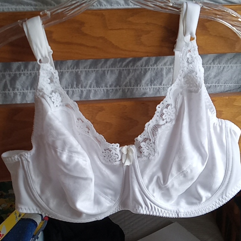 Hanes Her Way 40D